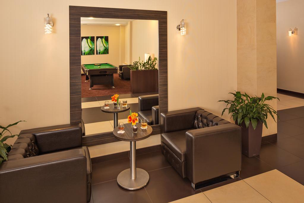Z-Hotel Business & Spa Otwock Ngoại thất bức ảnh