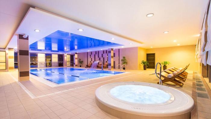 Z-Hotel Business & Spa Otwock Ngoại thất bức ảnh