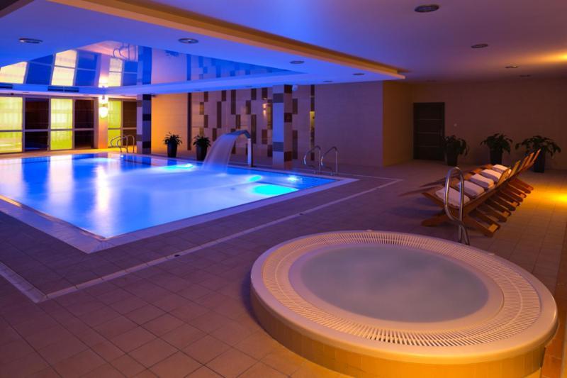 Z-Hotel Business & Spa Otwock Ngoại thất bức ảnh