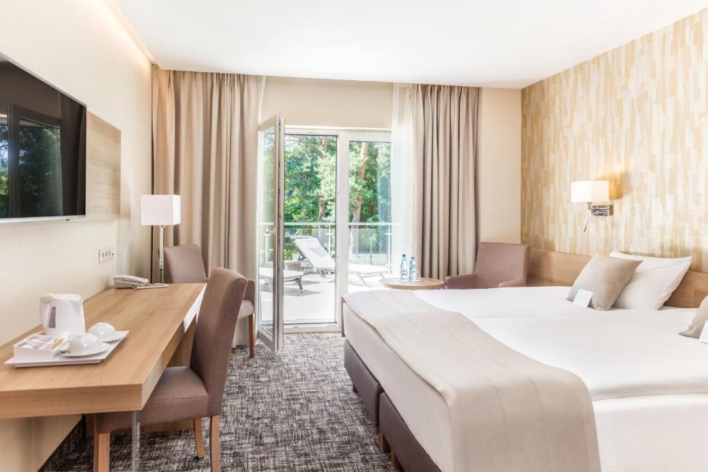 Z-Hotel Business & Spa Otwock Ngoại thất bức ảnh
