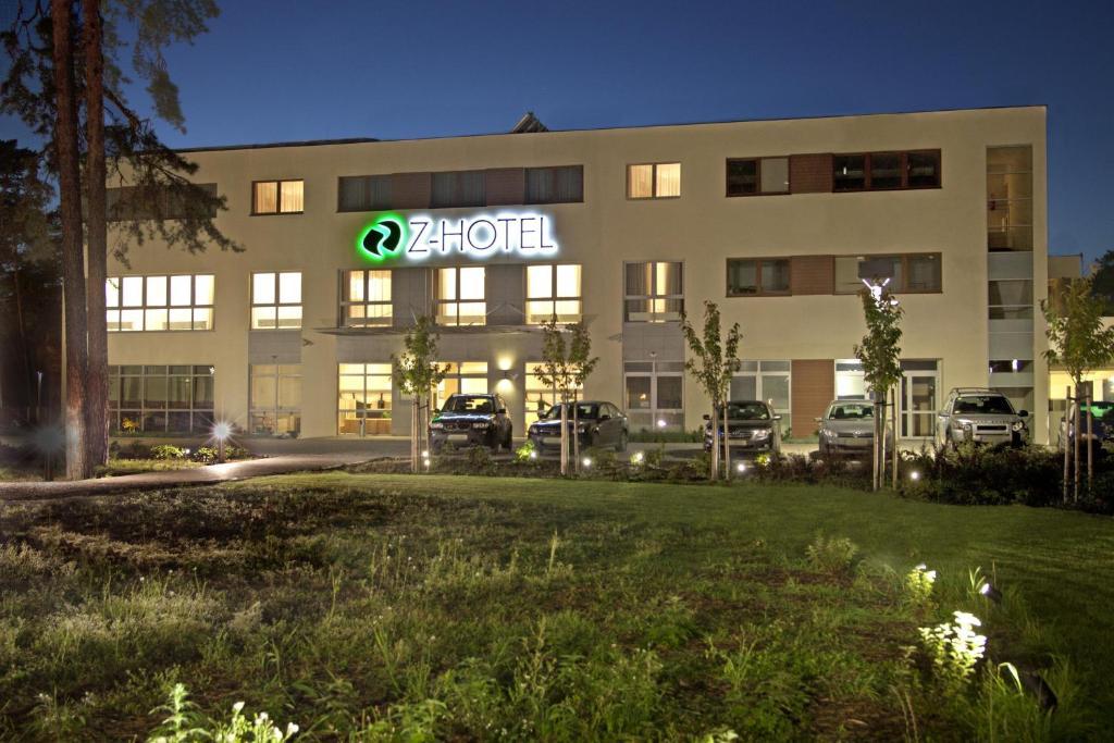 Z-Hotel Business & Spa Otwock Ngoại thất bức ảnh