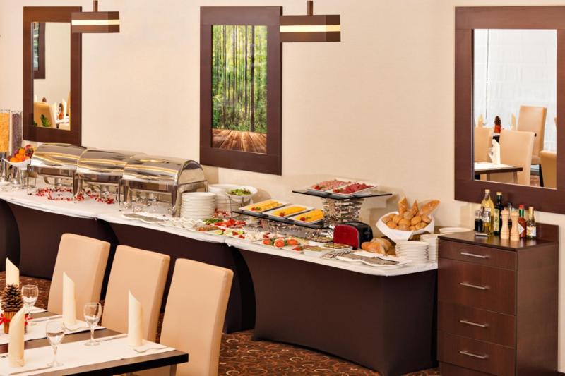 Z-Hotel Business & Spa Otwock Ngoại thất bức ảnh