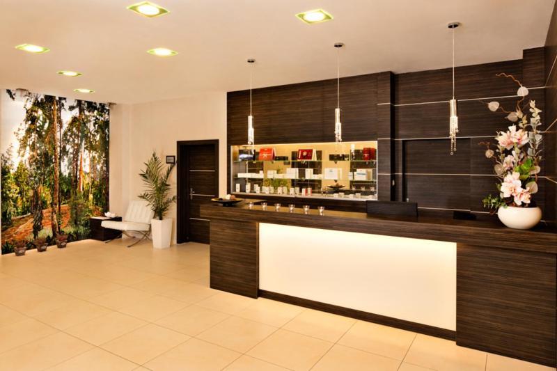 Z-Hotel Business & Spa Otwock Ngoại thất bức ảnh