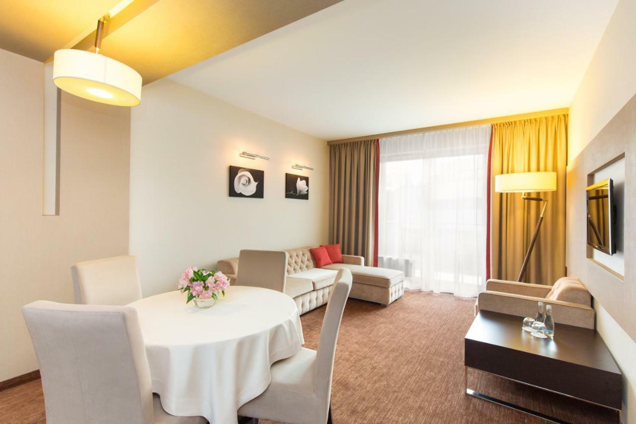 Z-Hotel Business & Spa Otwock Ngoại thất bức ảnh